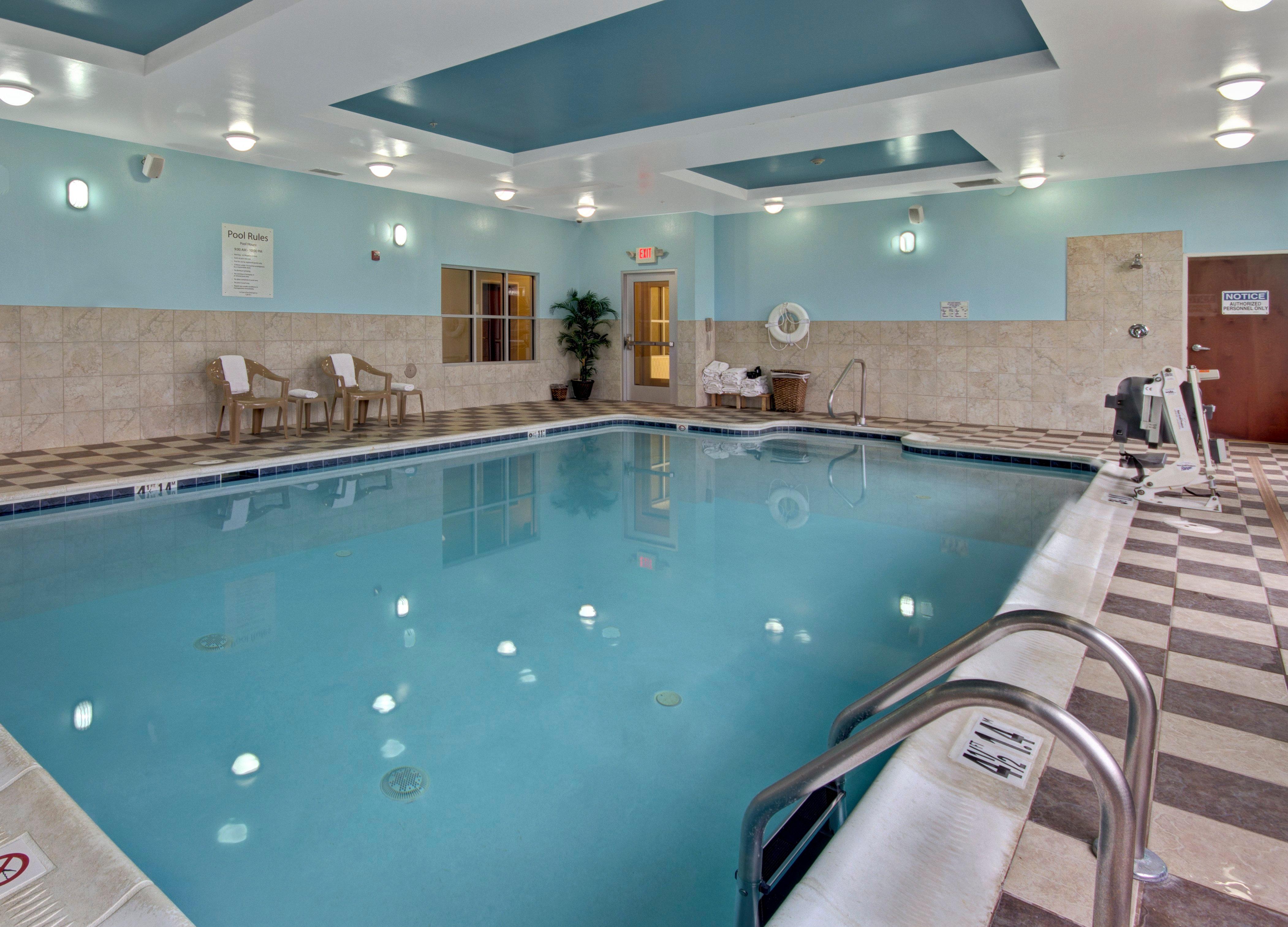 Holiday Inn Christiansburg Blacksburg By Ihg Extérieur photo